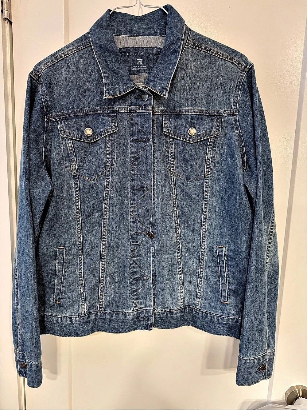 The Limited Denim Jacket in Blue Size XXL